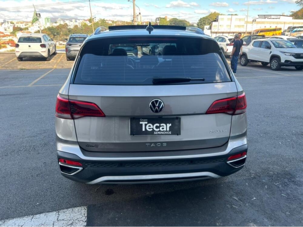 Volkswagen Taos