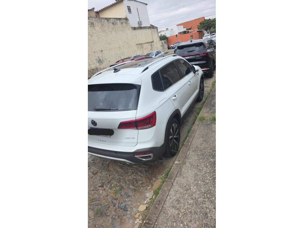 Volkswagen Taos