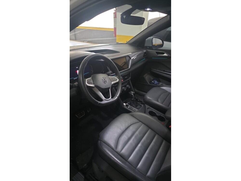 Volkswagen Taos