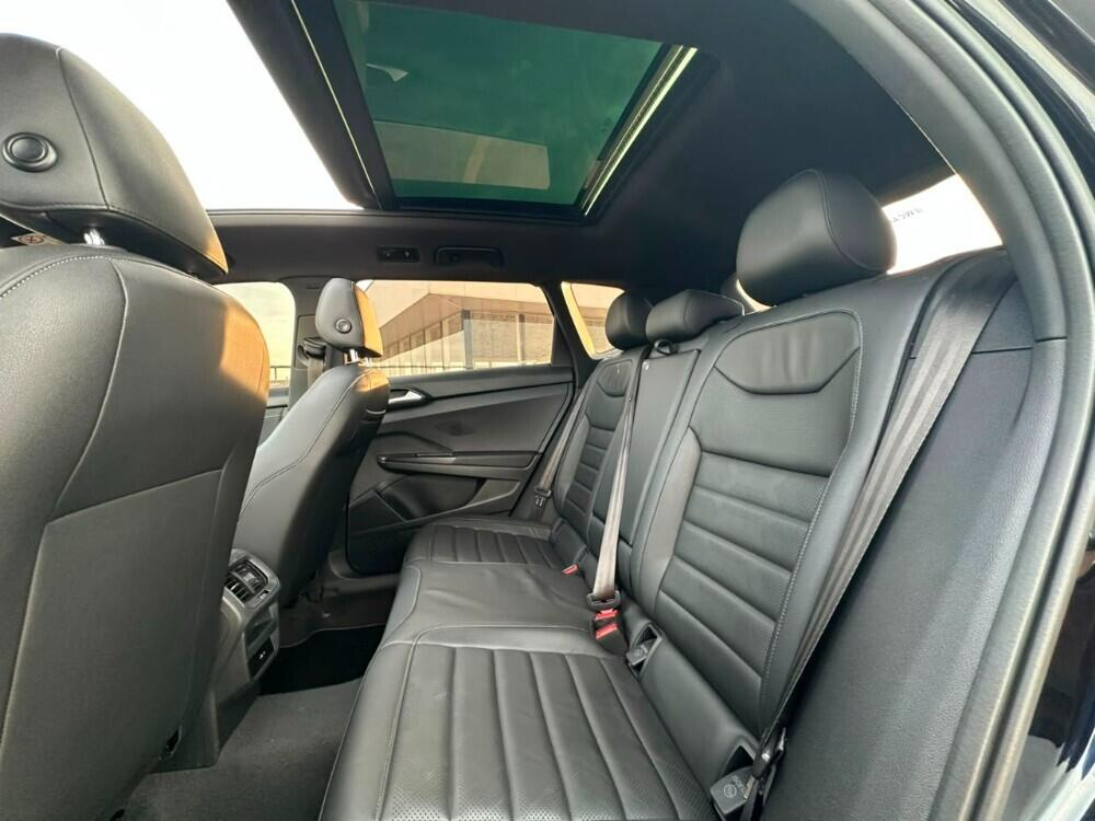 Volkswagen Taos