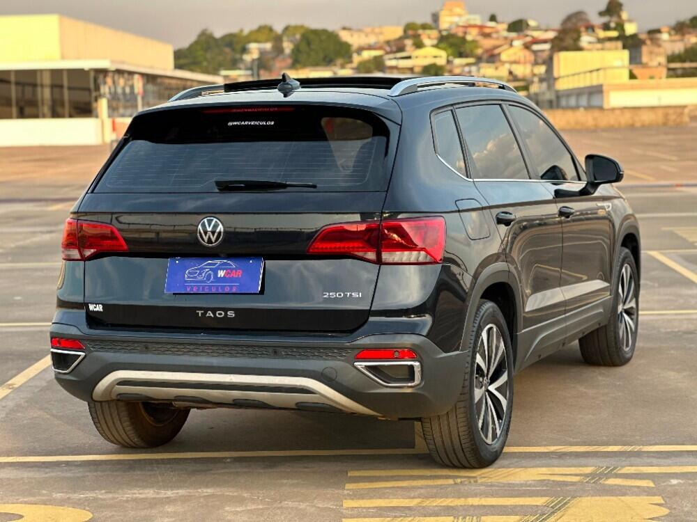 Volkswagen Taos