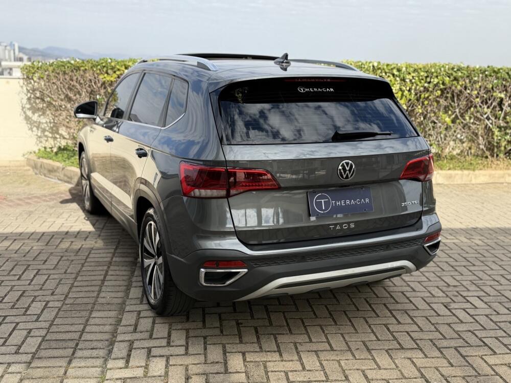Volkswagen Taos