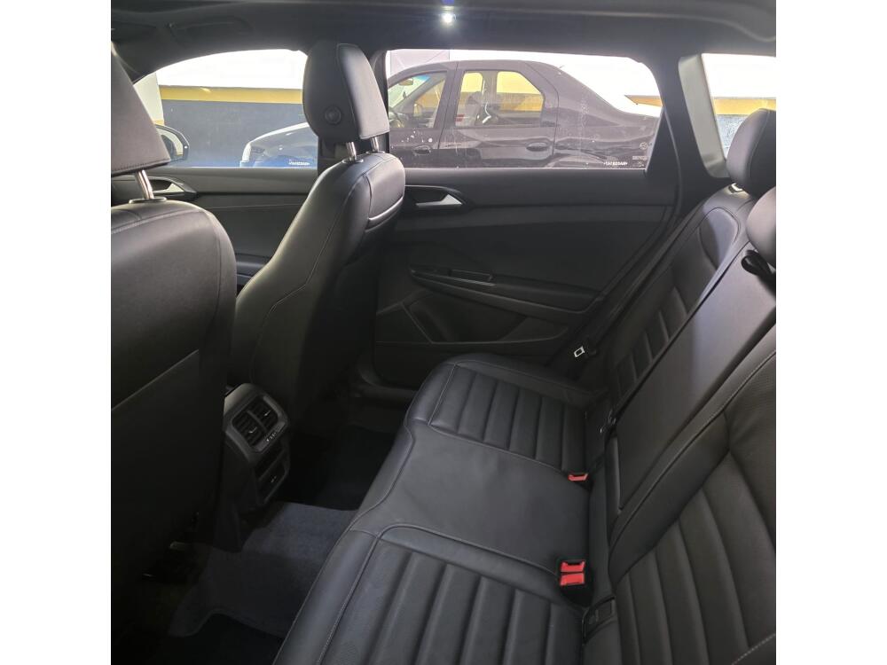 Volkswagen Taos
