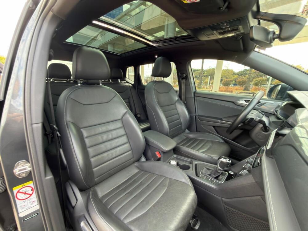 Volkswagen Taos