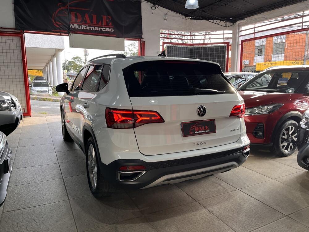 Volkswagen Taos