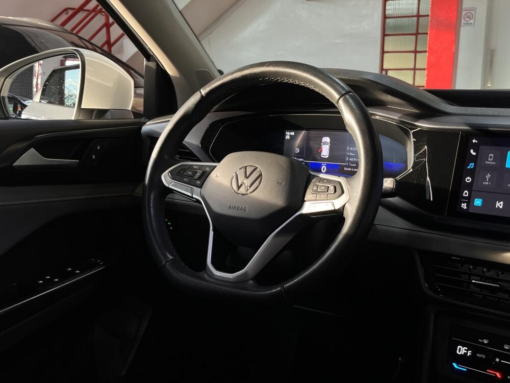 Volkswagen Taos