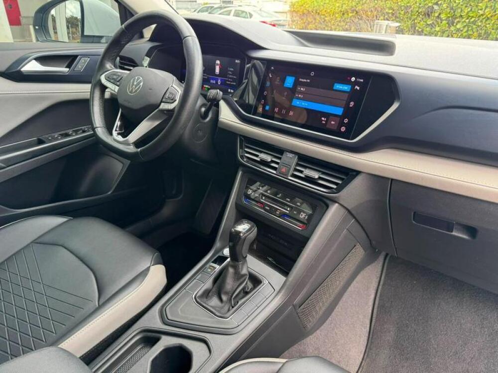 Volkswagen Taos