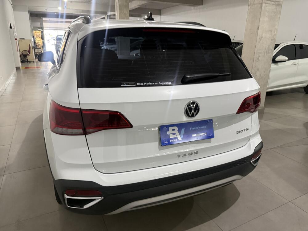 Volkswagen Taos