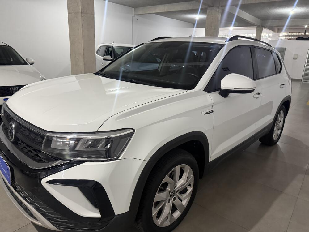 Volkswagen Taos