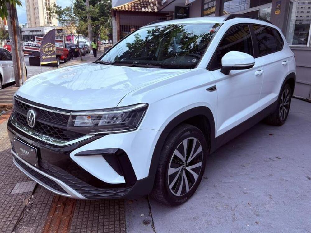 Volkswagen Taos
