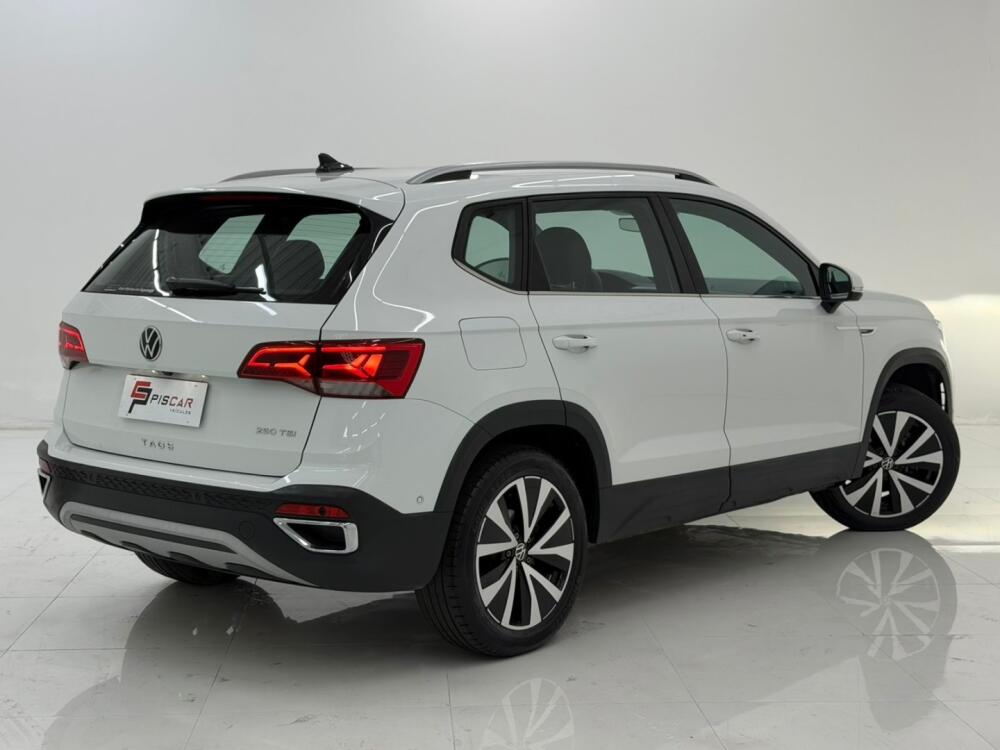 Volkswagen Taos