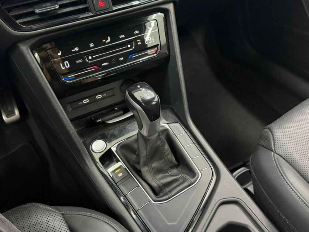 Volkswagen Taos