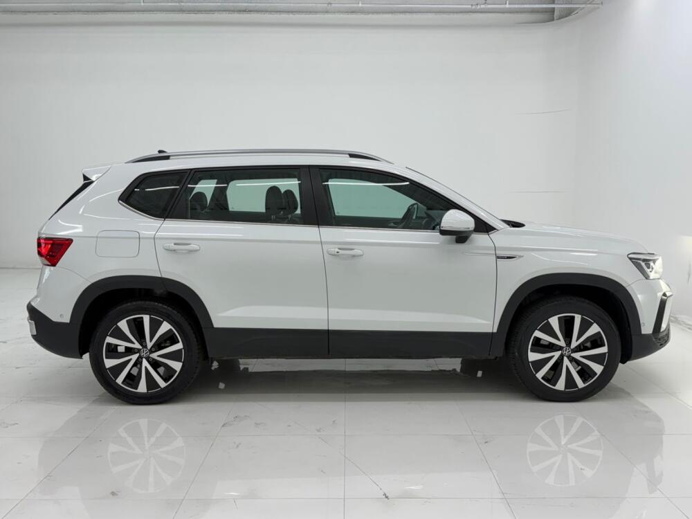 Volkswagen Taos