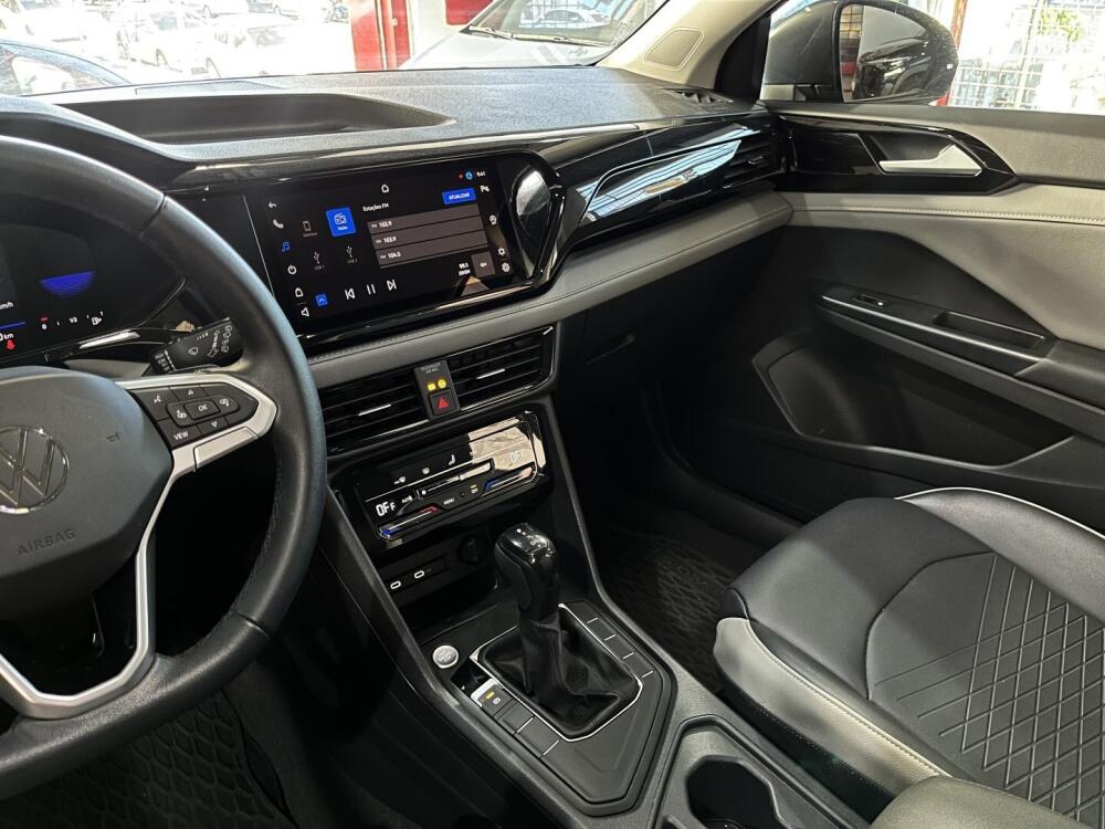 Volkswagen Taos