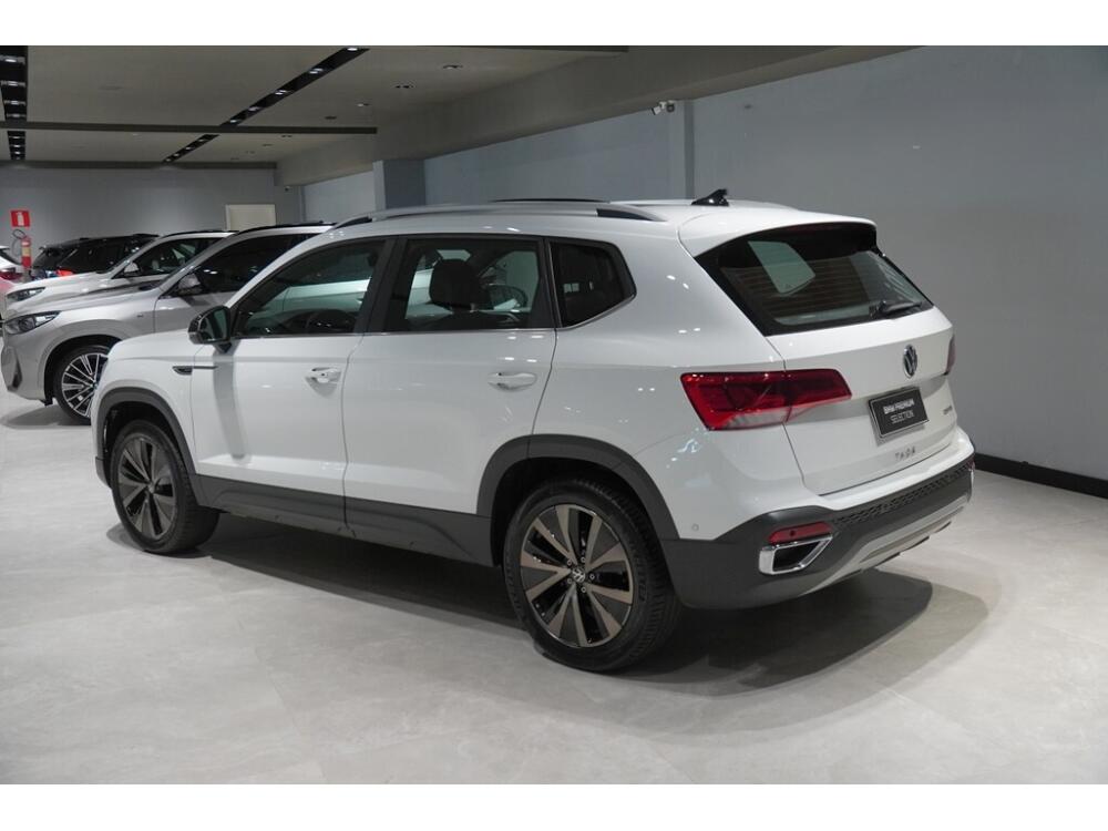 Volkswagen Taos
