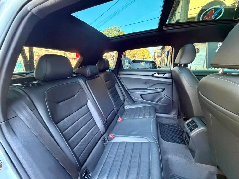 Volkswagen Taos