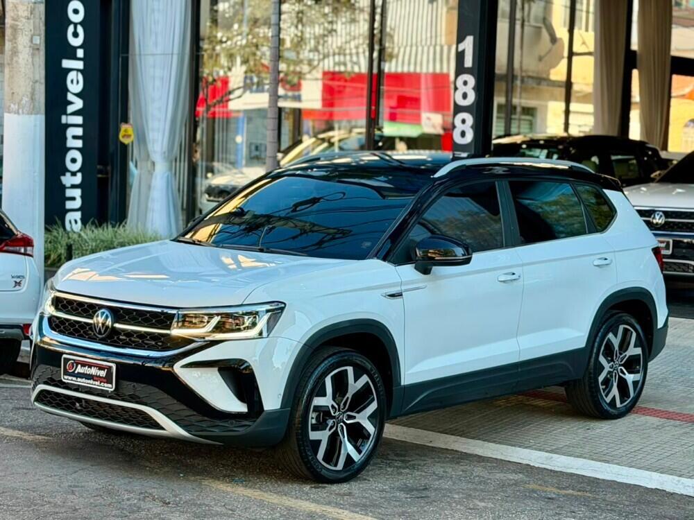 Volkswagen Taos