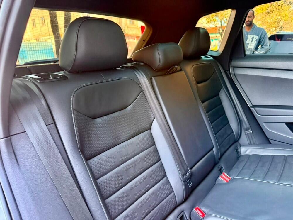 Volkswagen Taos