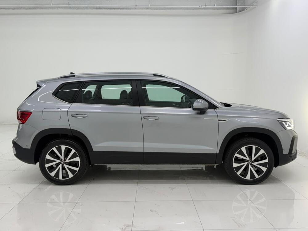 Volkswagen Taos