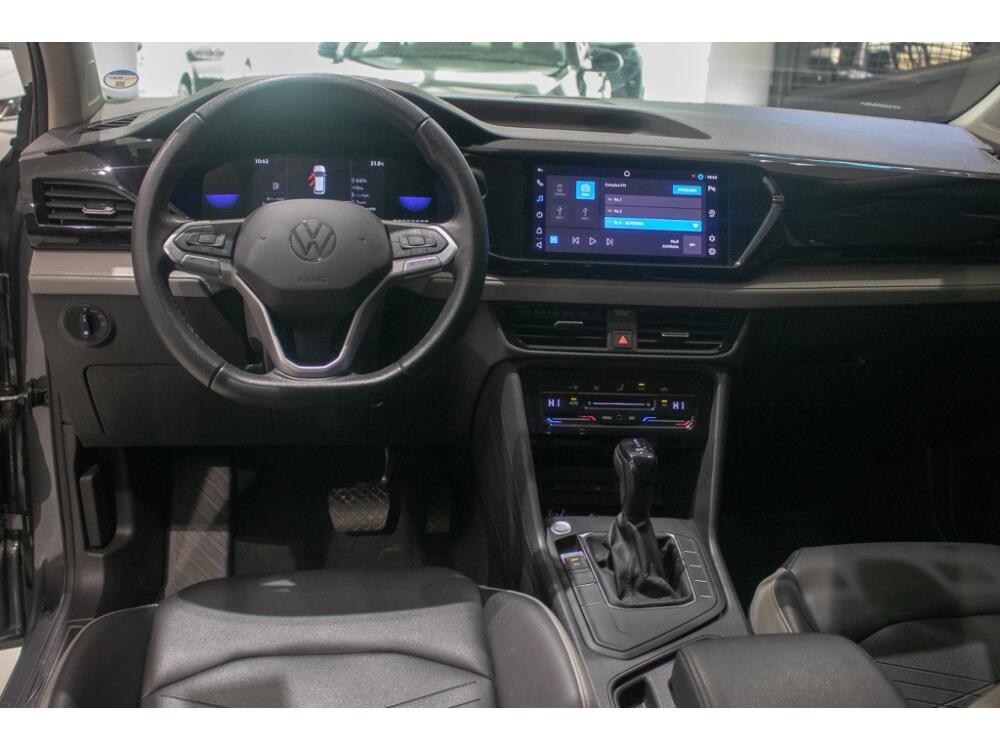 Volkswagen Taos
