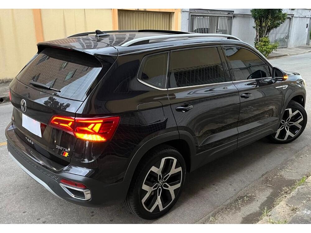 Volkswagen Taos