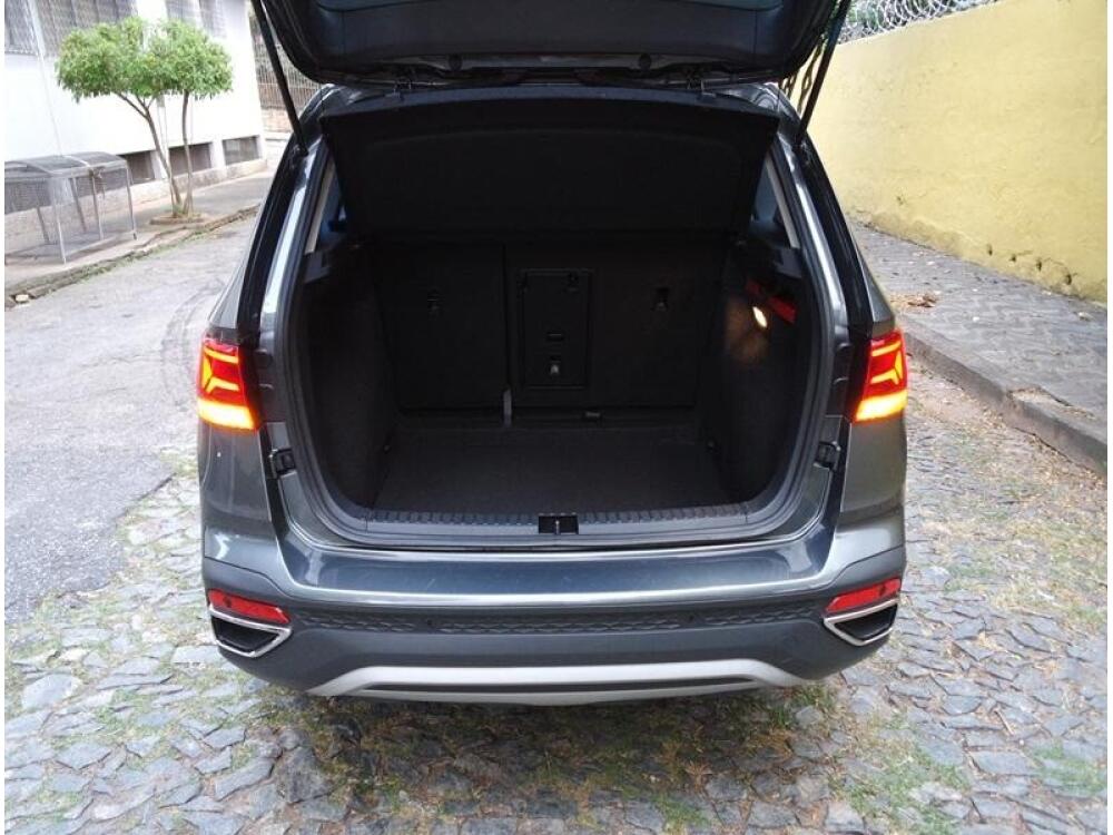 Volkswagen Taos