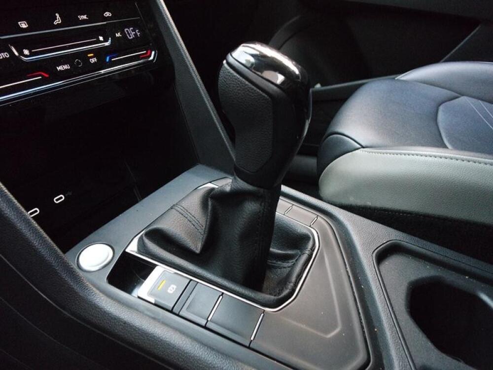 Volkswagen Taos