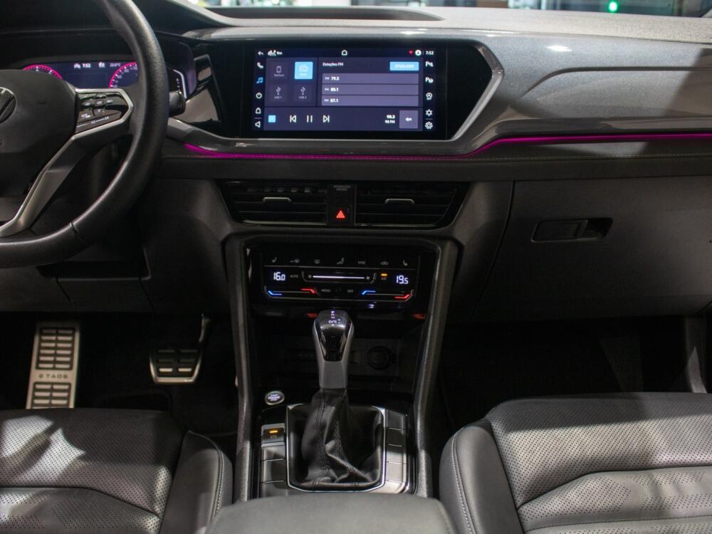 Volkswagen Taos