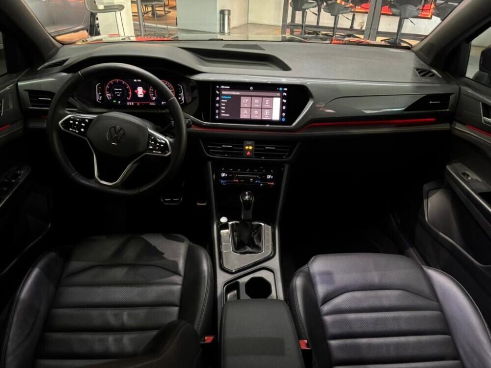 Volkswagen Taos