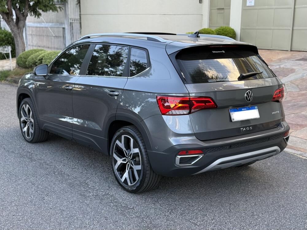 Volkswagen Taos