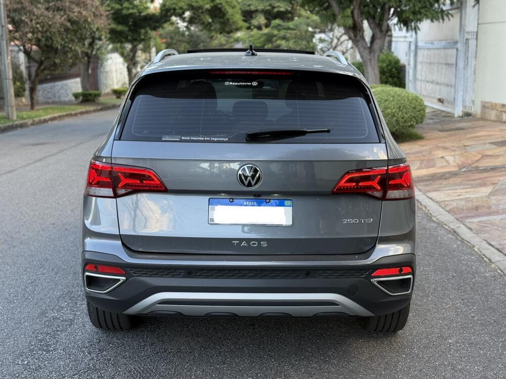Volkswagen Taos