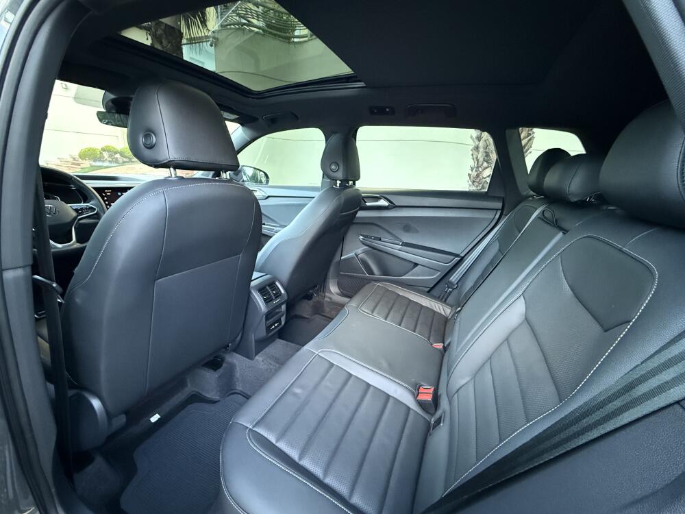 Volkswagen Taos