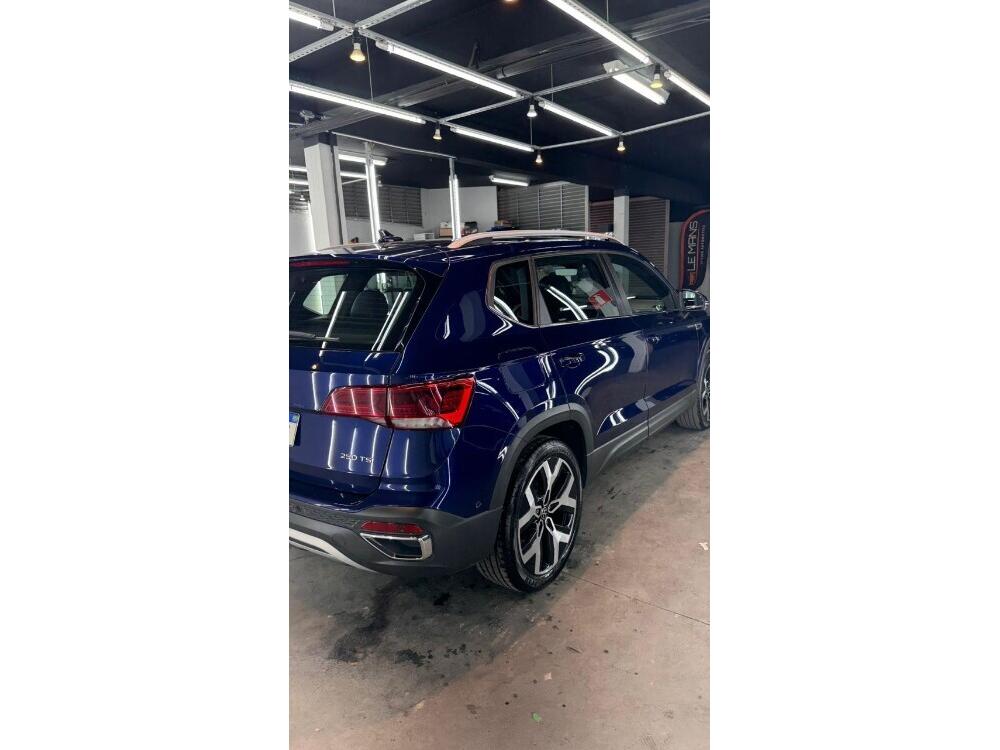 Volkswagen Taos