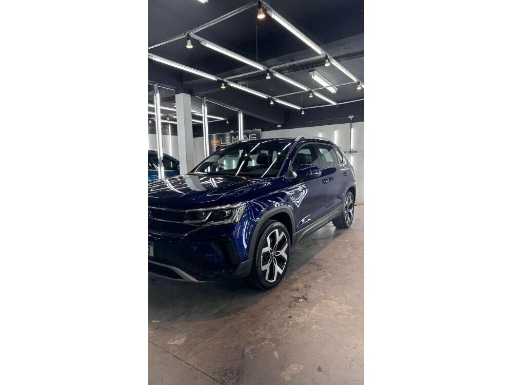 Volkswagen Taos