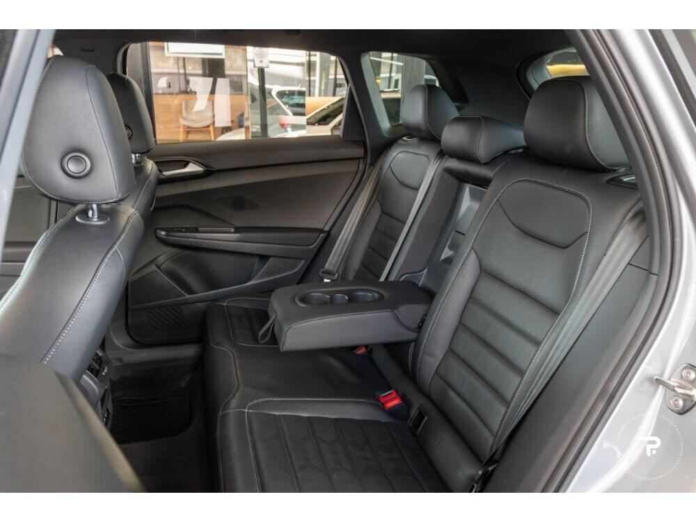 Volkswagen Taos