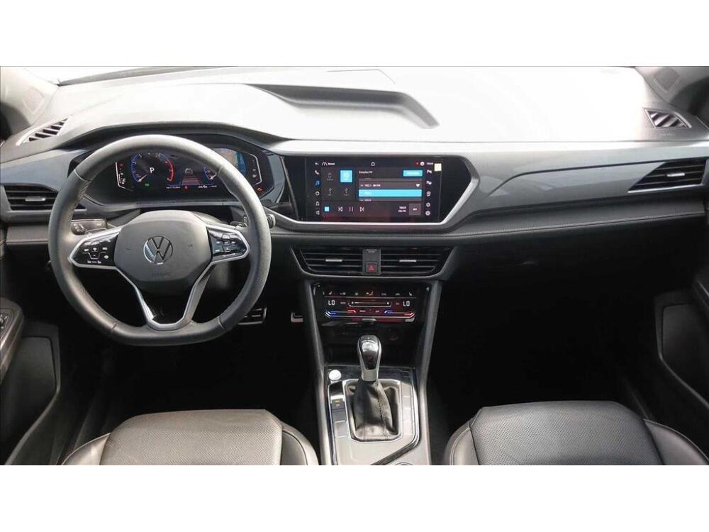 Volkswagen Taos