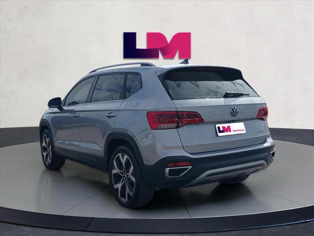 Volkswagen Taos