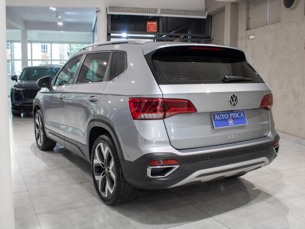 Volkswagen Taos