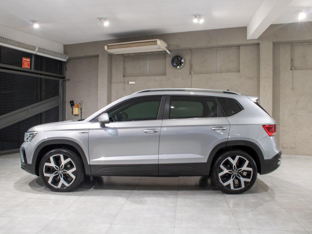 Volkswagen Taos