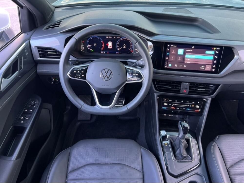 Volkswagen Taos