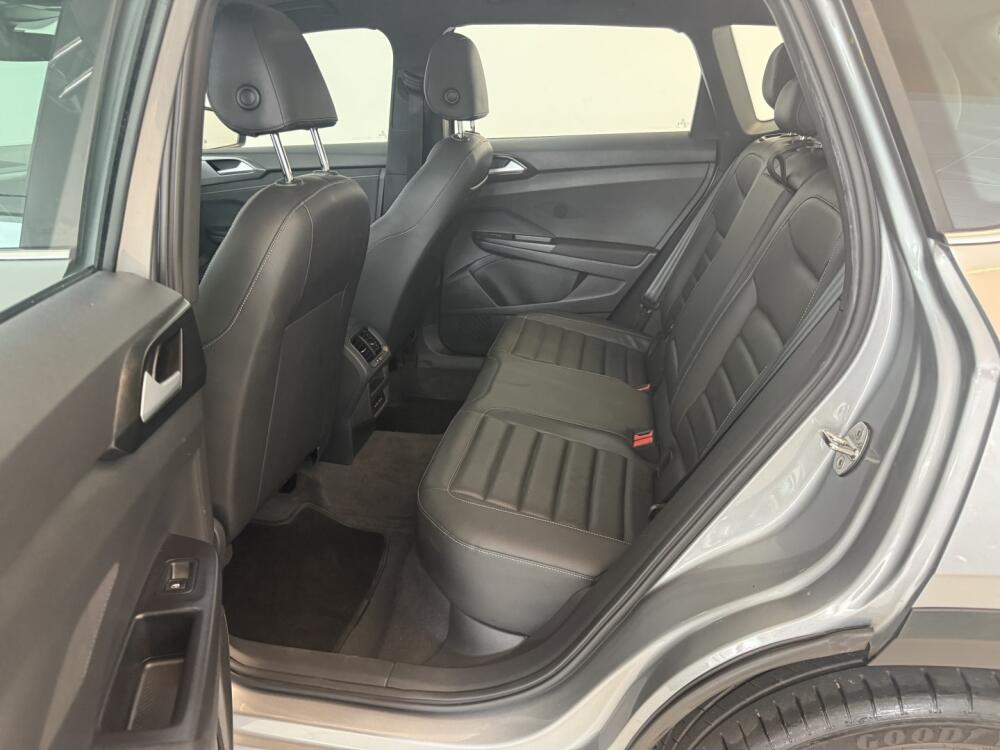 Volkswagen Taos