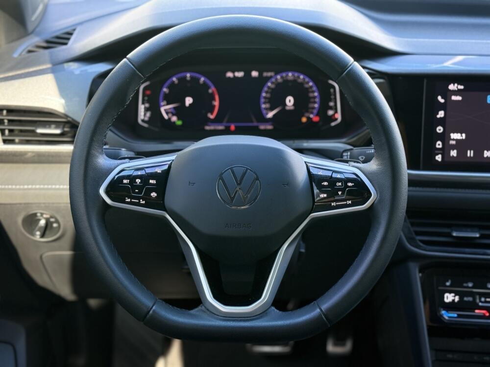 Volkswagen Taos