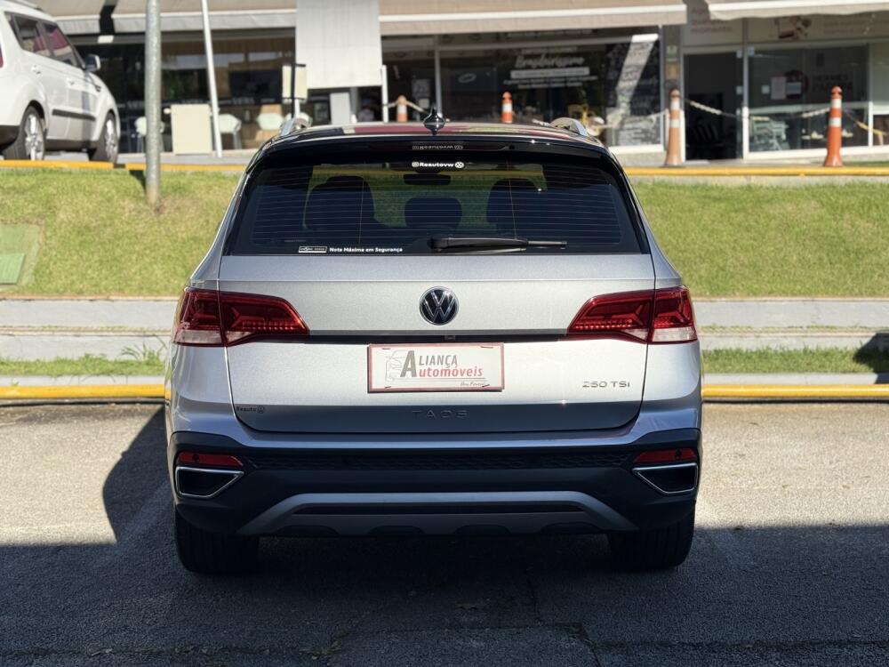Volkswagen Taos