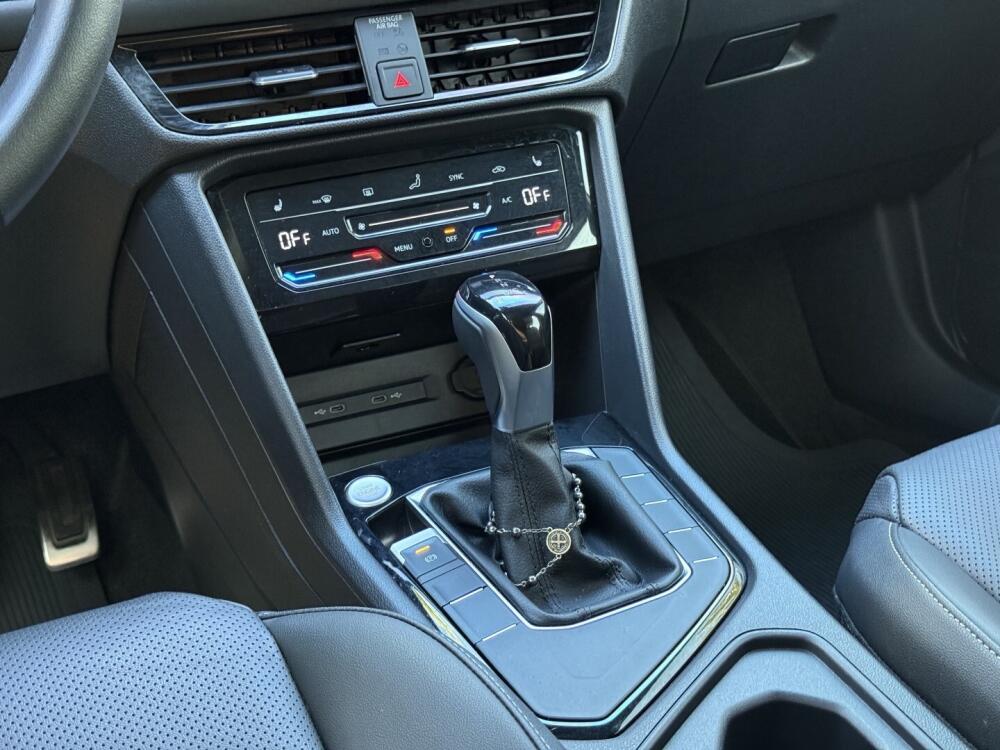 Volkswagen Taos