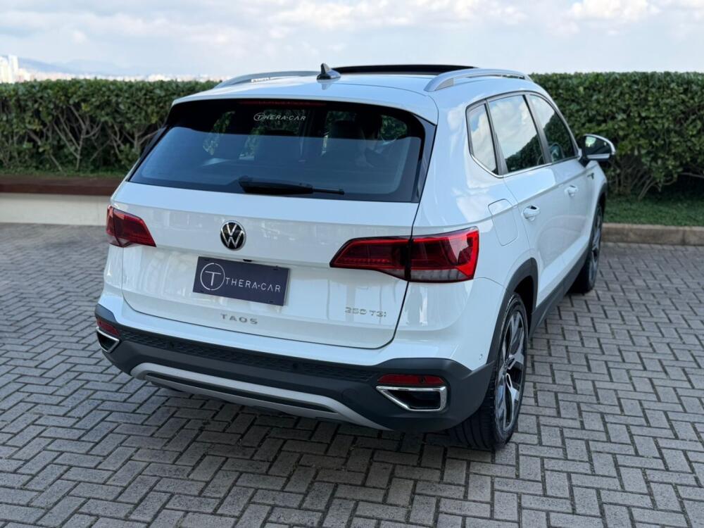 Volkswagen Taos