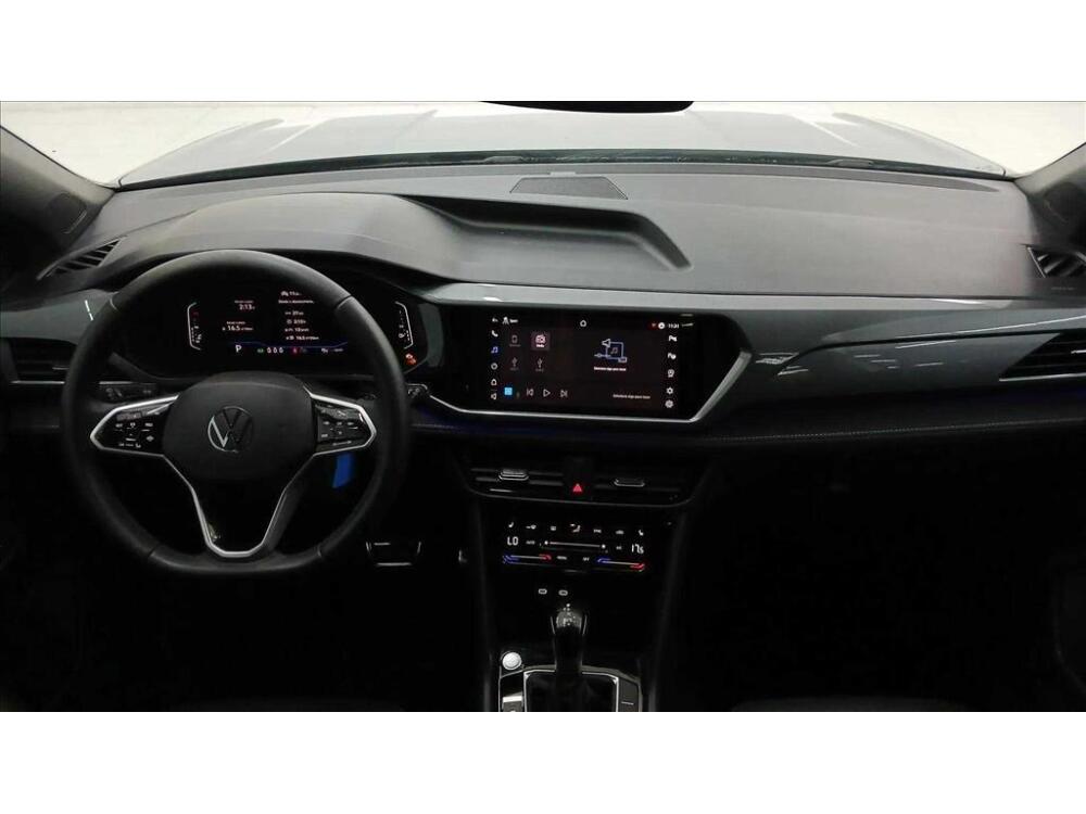 Volkswagen Taos
