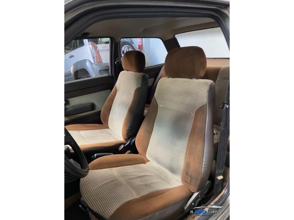Volkswagen Voyage