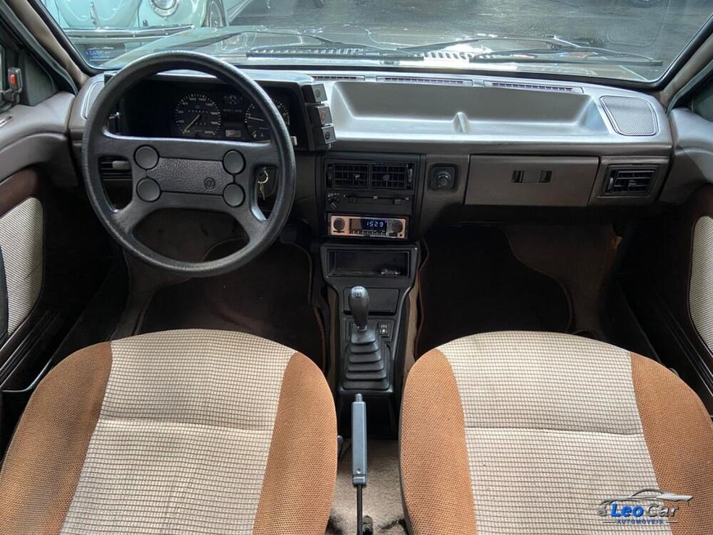 Volkswagen Voyage