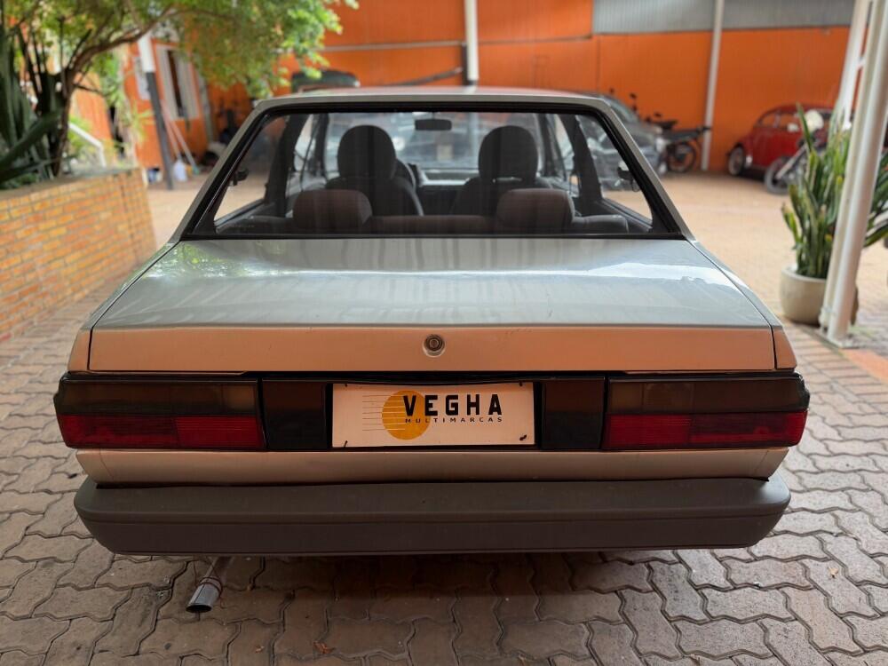 Volkswagen Voyage
