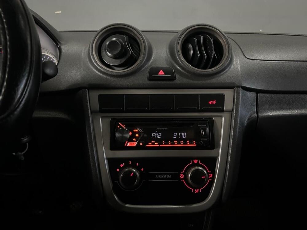 Volkswagen Voyage